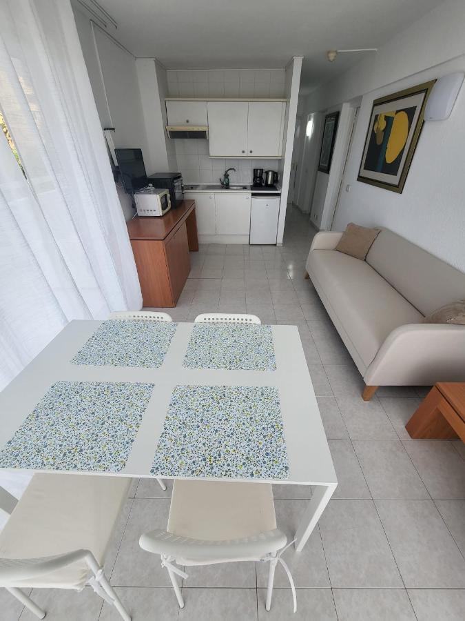 Cozy Apartment Near The Beach Плая-де-лас-Америкас Экстерьер фото