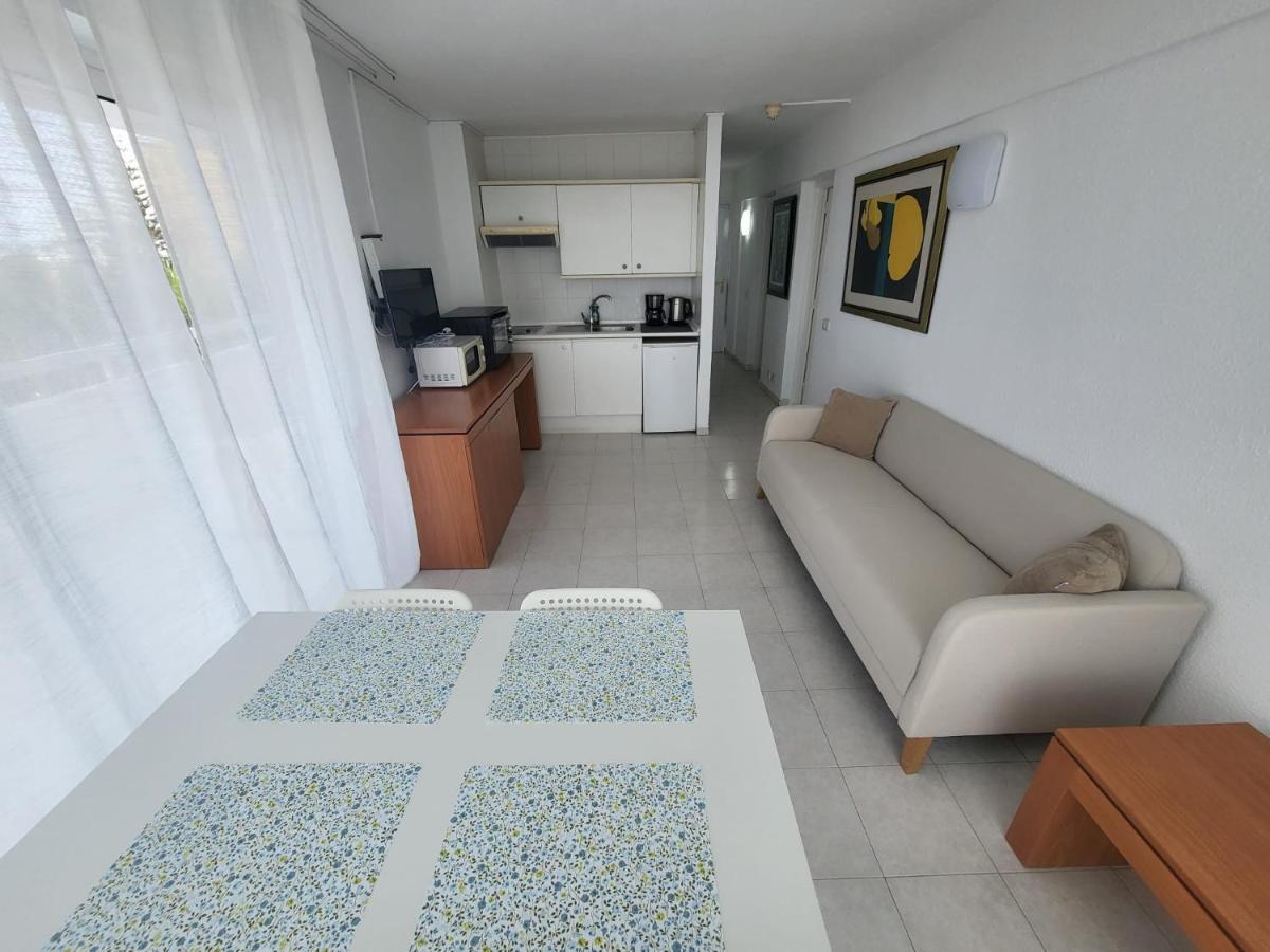 Cozy Apartment Near The Beach Плая-де-лас-Америкас Экстерьер фото